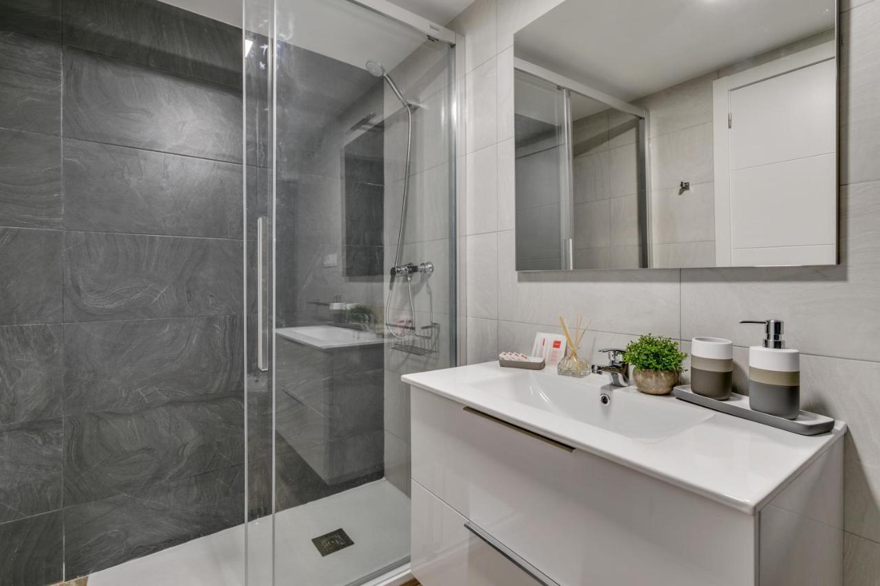 Luxury Apartment City Center Alicante Esterno foto